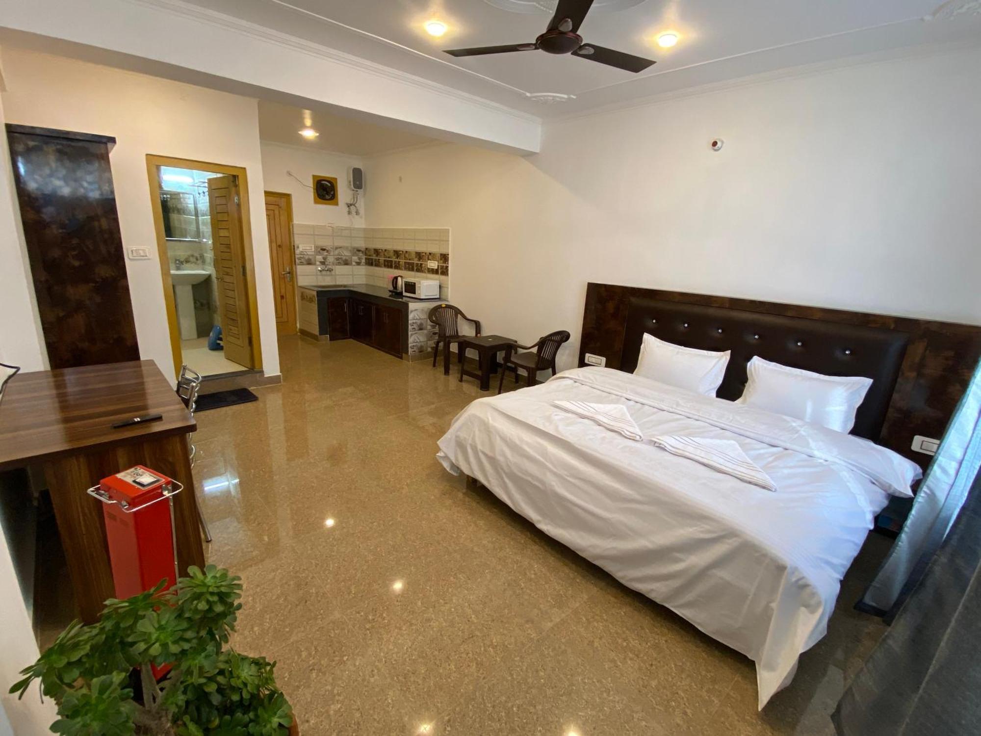 Redeem Cafe & Homestay McLeod Ganj Exteriér fotografie